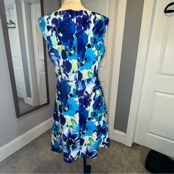 DressBarn Blue Purple Green Floral Shift Dress Size 16 - Picture 3 of 11